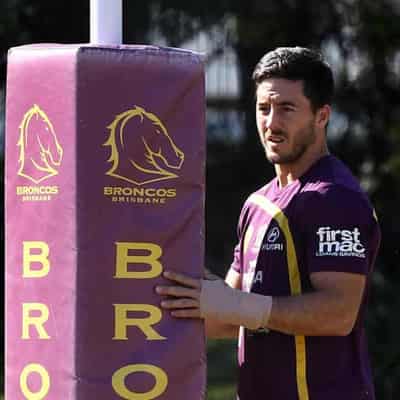 Broncos want Dragons' Ben Hunt for cameo title tilt