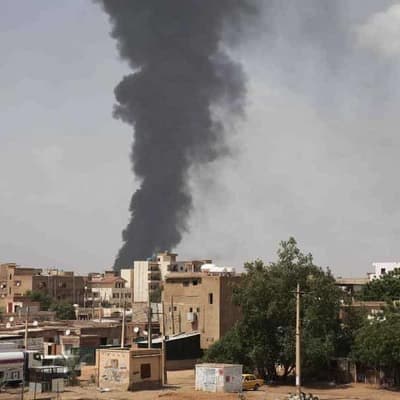 Fighting surges in Sudan as war enters 11th week