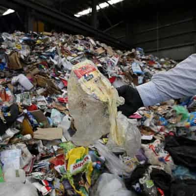 Call for national rules to sort out plastic recycling