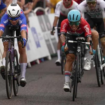 Ewan rues 'bitter' second place at Tour de France