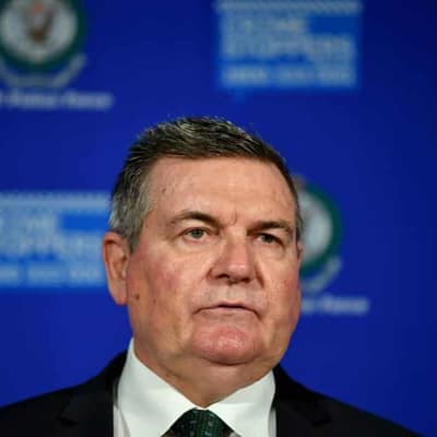 Hundreds of unsolved murder files 'collecting dust'