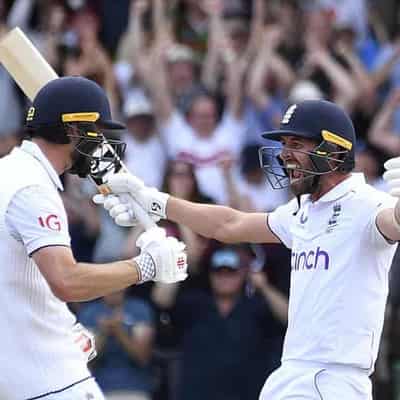 England win tight Headingley Test to keep Ashes alive