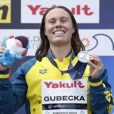 Gubecka wins 10km open water silver medal in Fukuoka