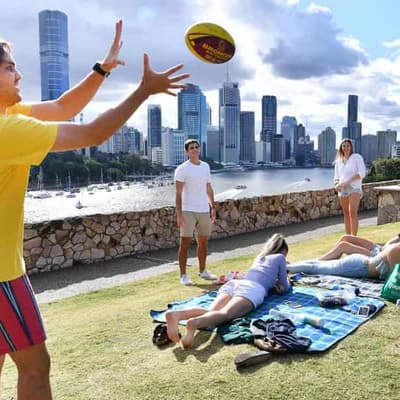 Aussies live longer and prosper but face money worries