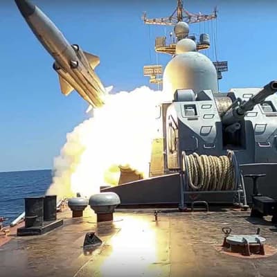 Russia hits ports, practises seizing ships in Black Sea