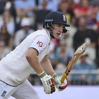 England push for moral Ashes win over Australia