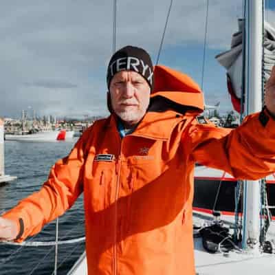 Diehard explorer sets sail on two-year climate crusade