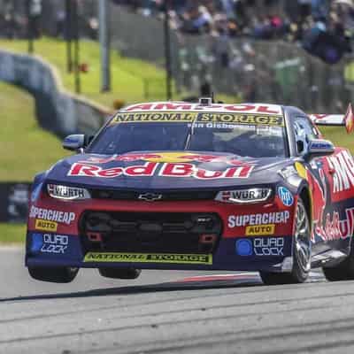 Van Gisbergen rebounds for Sydney Supercars win