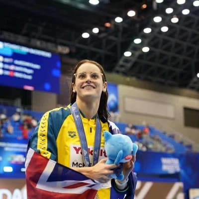 Aussies top medal table but miss swim award at worlds