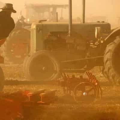 Coroner calls for ban on tractors made before 1982