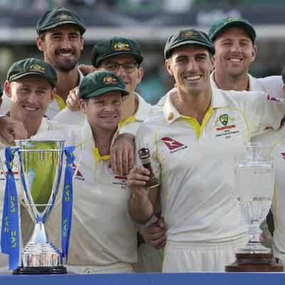 Australia's bid for Ashes series win falls in a heap