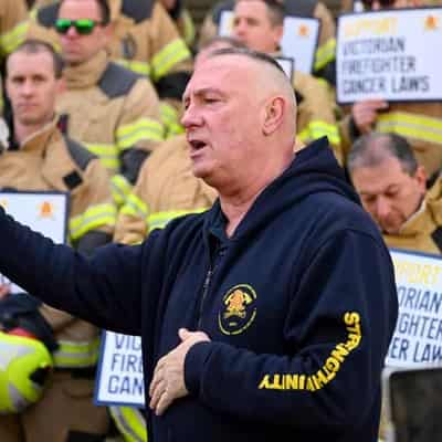 Firefighters join Greens to back cancer compo expansion