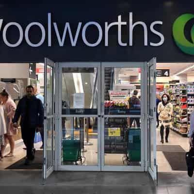 Woolworths accused of underpaying staff $1m in leave