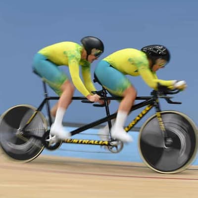 Para-cyclists win first Aussie medals at 'Super Worlds'