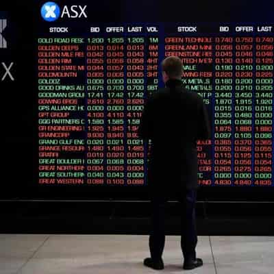 Australian shares drop again, falling to 10-month low