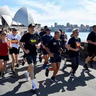 'Patriot' Pat Farmer arrives in Sydney to back voice