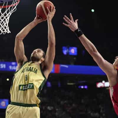 Cooks stars as Boomers beat Japan for crucial Cup win