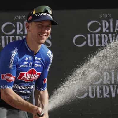 Aussie Groves sprints to second straight Vuelta victory