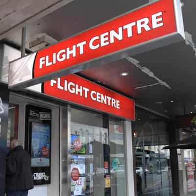 Flight Centre profit takes off as prices lose altitude