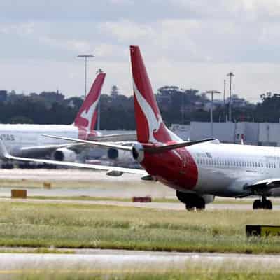 Qantas jettisons flight credit deadlines, faces new row