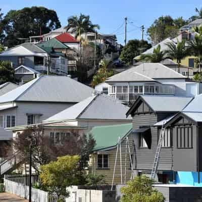 Siblings jump on expanded home guarantee scheme