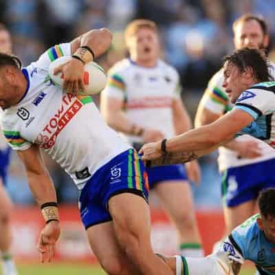 Sharks beat 12-man Raiders to secure home NRL final