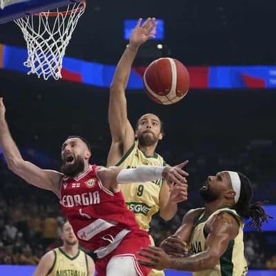 Goorjian defends rebuilding Boomers' World Cup campaign