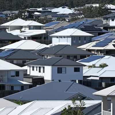 Pressure rises on borrowers as RBA weighs up rate call