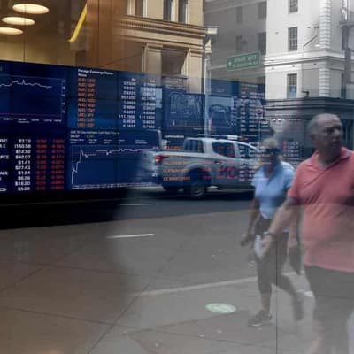 Aust shares recoup losses as RBA maintains rate pause