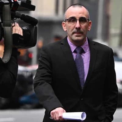 Branded a cop killer, Roberts fights to clear his name