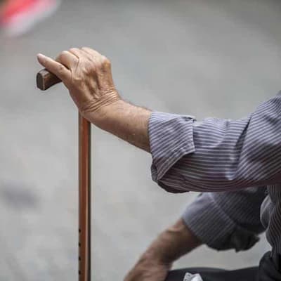 Hip surgery wait reduced in bid to lift survival rates