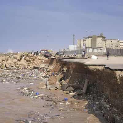 Libya floods smash eastern city, 10,000 feared lost