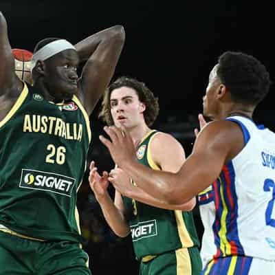 Boomers centre Reath earns Portland NBA deal