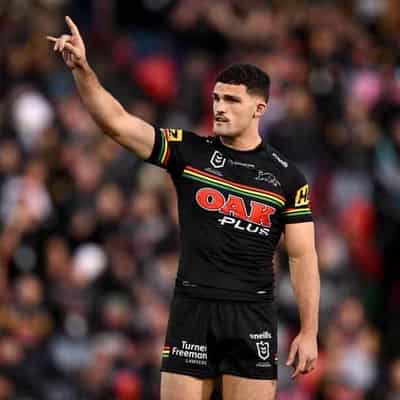 Cleary hurts finger but Penrith backs halves to play