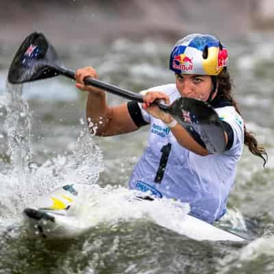 Paddler Fox targets three titles ahead of Paris Games