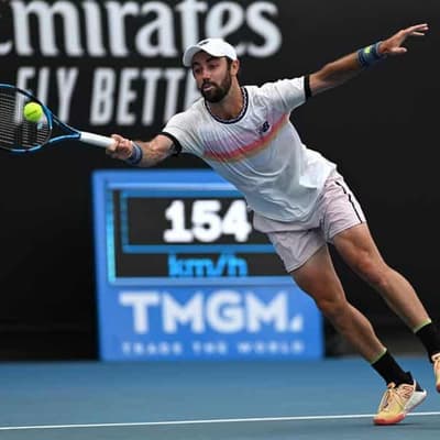 Thompson downs Purcell in Davis Cup teammates' duel