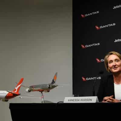 Qantas CEO apologises as inquiry hears damning evidence