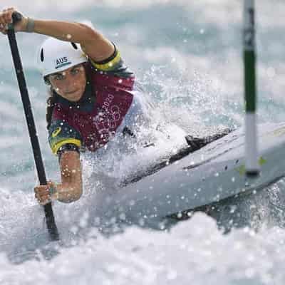 Canoe star Jess Fox takes bronze, her 21st world medal