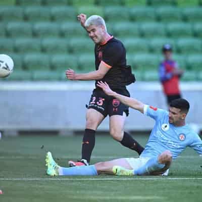 Roar win to face Sydney FC in Australia Cup final