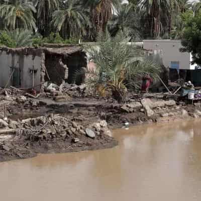 Medics warn cholera and dengue fever spreading in Sudan