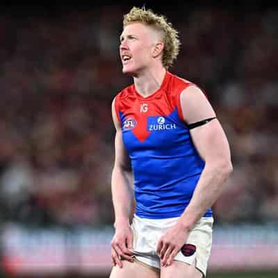 Midfield star Clayton Oliver won't be traded: Demons