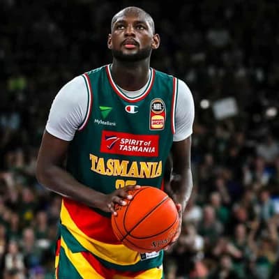 Imports shine as Tasmania thrash Illawarra in NBL