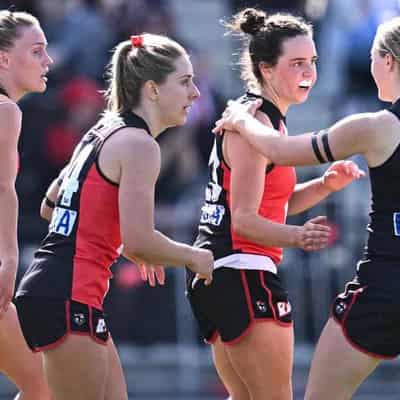 Gallant Giants no match for sharp Saints in AFLW