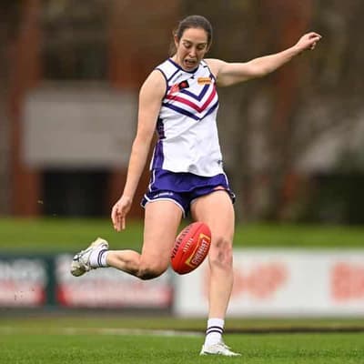 Dockers spoil Saints finals hopes with AFLW win