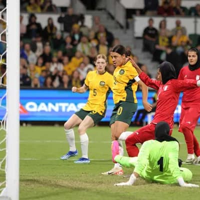 Super sub Sam Kerr helps Matildas sink Iran 2-0