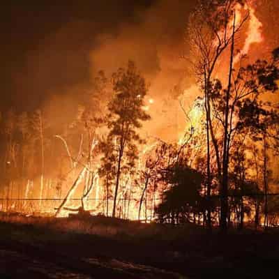 Interstate, NZ help for weary Queensland firefighters