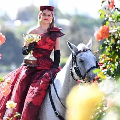 Payne a picture as she recalls Melbourne Cup glory