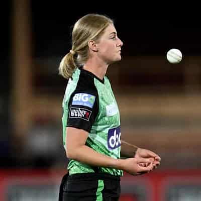 Dunkley and Day shine as Stars upset Scorchers in WBBL