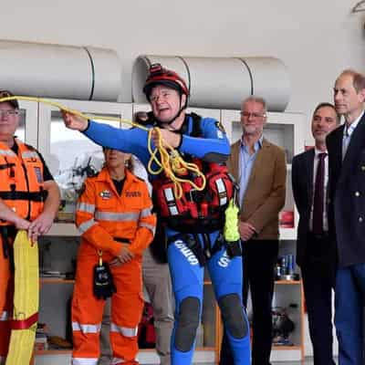 The prince and the dummy: Edward pays visit to SES