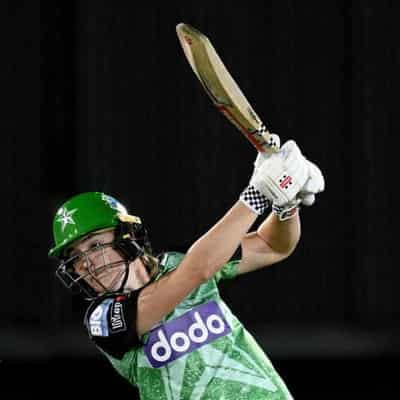 Stars' rain-affected derby win a WBBL consolation prize